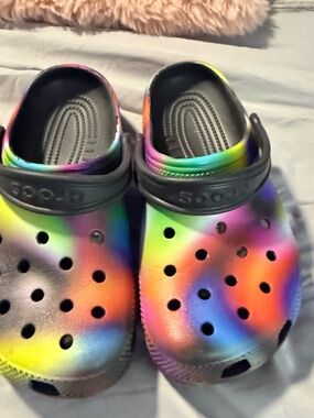 CROCS Kids Water Shoes - Rainbow Tie-Dye with Black Strap